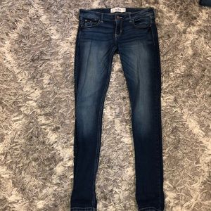 Size 5R  Hollister jeggings
